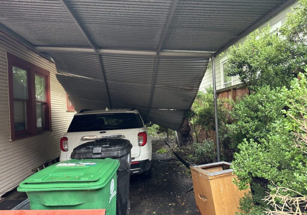 Carport00